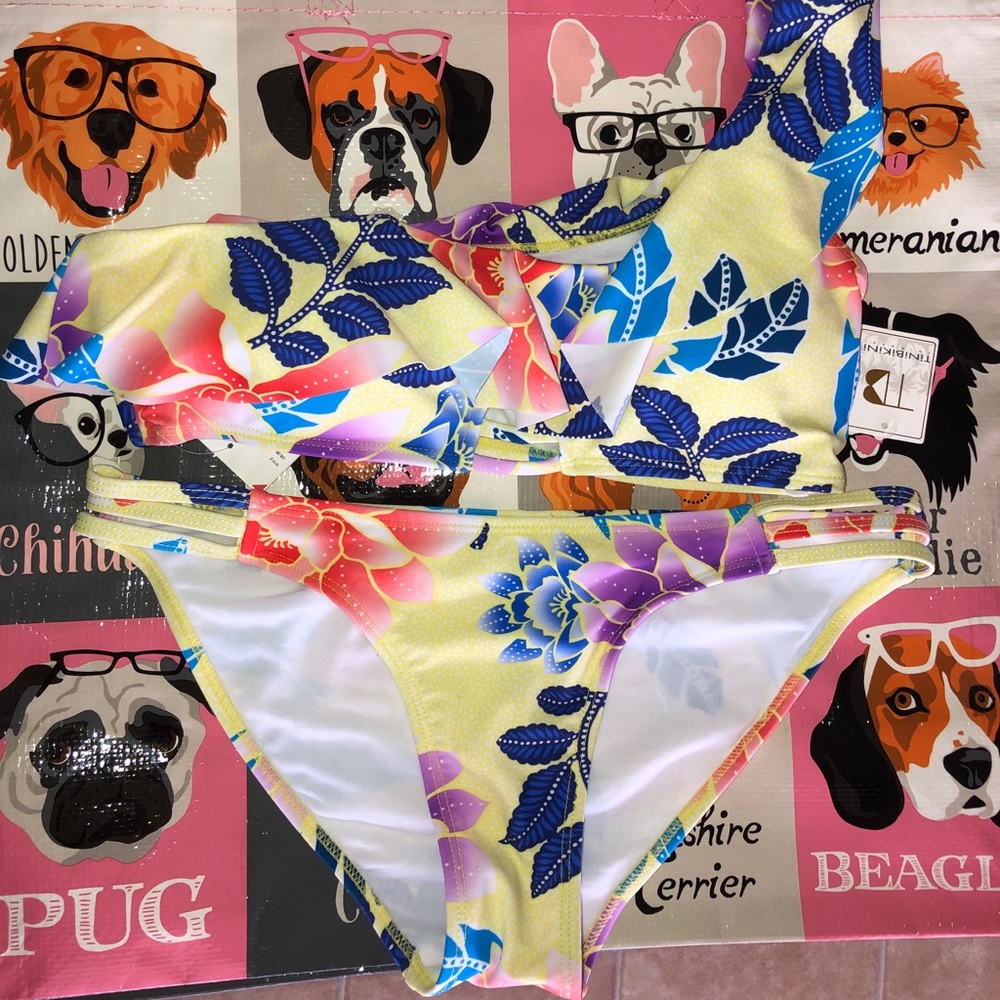 Tinibikini Set